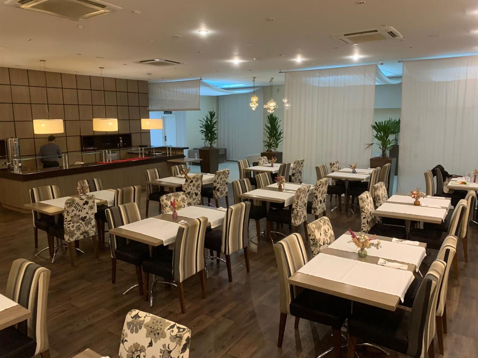 Santa Catarina Plaza Hotel Canoinhas Ngoại thất bức ảnh